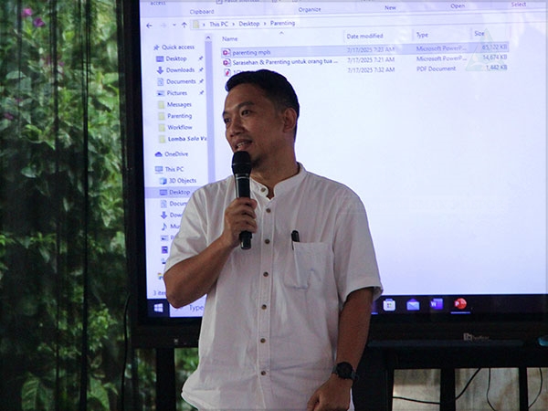 Sarasehan dan Parenting SMAN 3 Depok: Perkuat Sinergi Orang Tua dan Sekolah dalam Membangun Karakter Remaja
